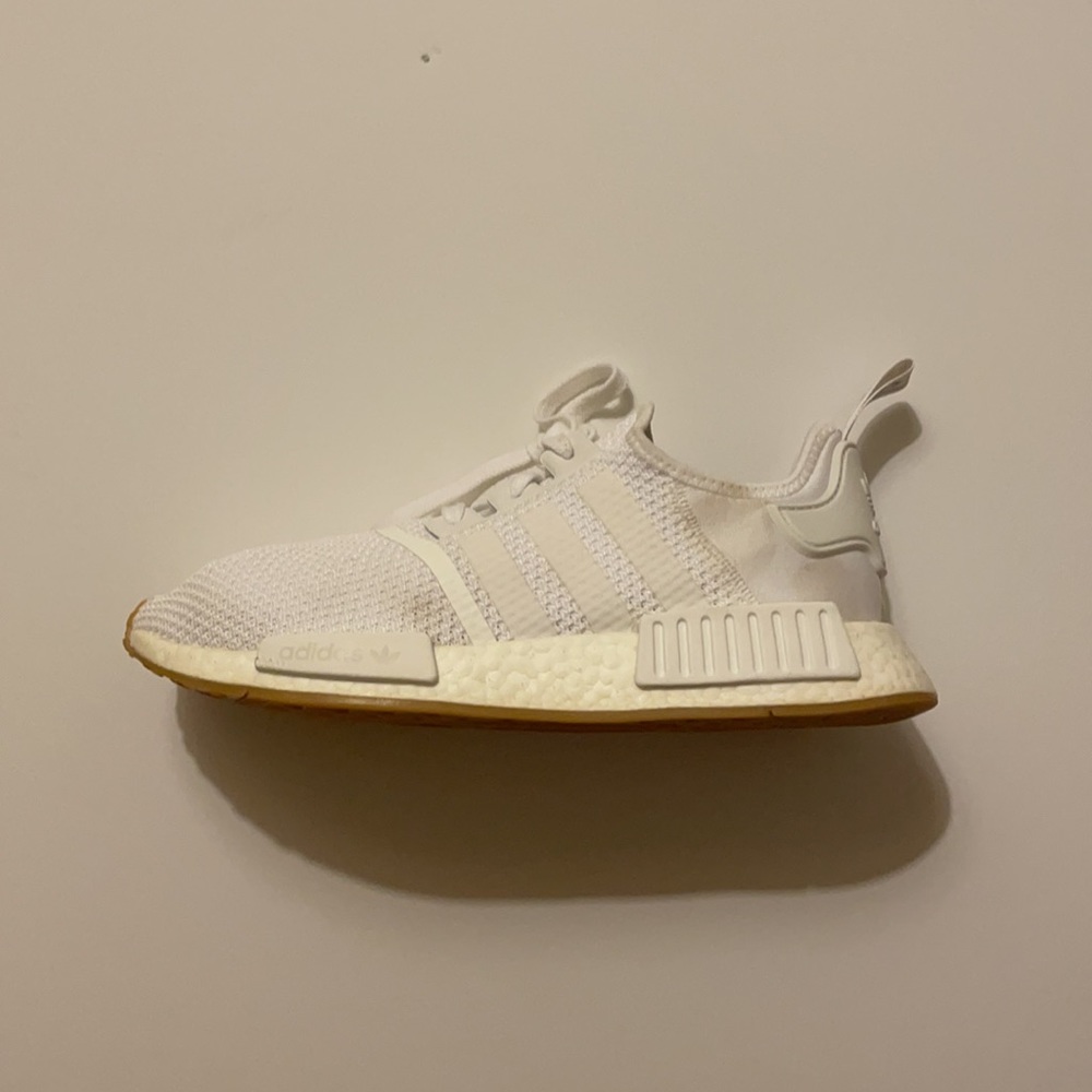 Adidas Boost White Size Men 8.5 - Unisex